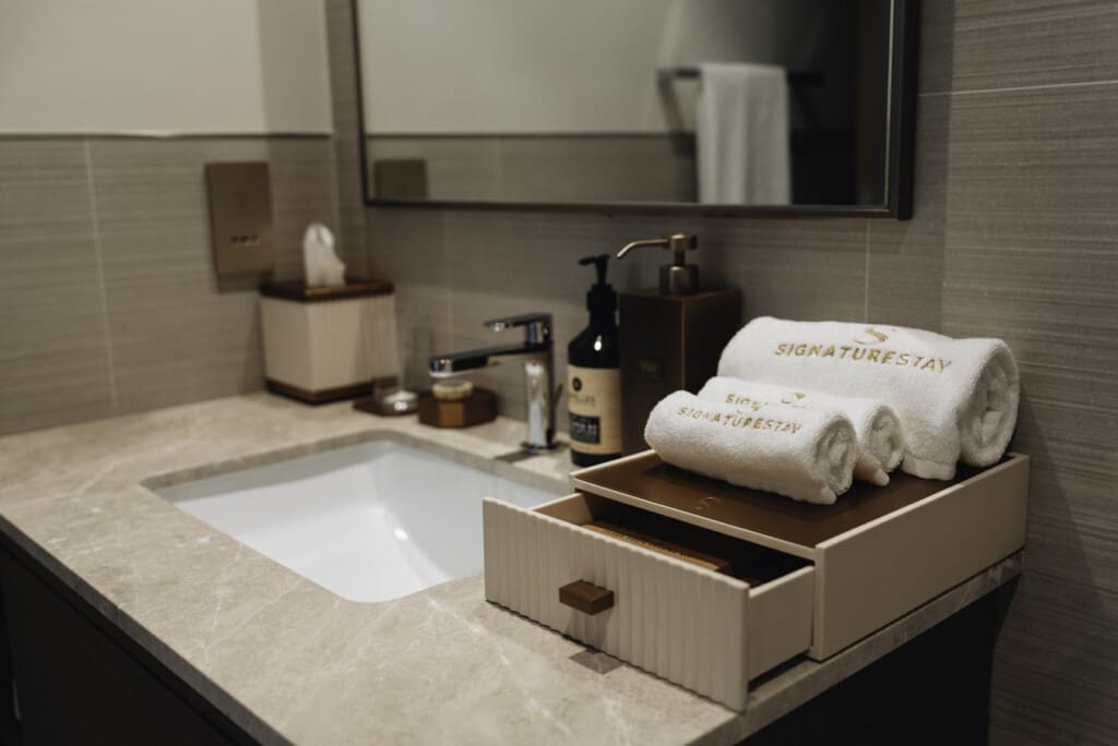 128124 339350 OQ1Z 08e2nTNJ dne2lu9VwxWl342xRB p5Jtp9Ch6Q 67e2dff26049b.jpg